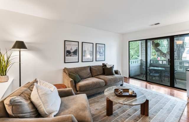 2719 Selwyn Ave #8 | Bright 2BR Condo in Prime Charlotte Location photos photos