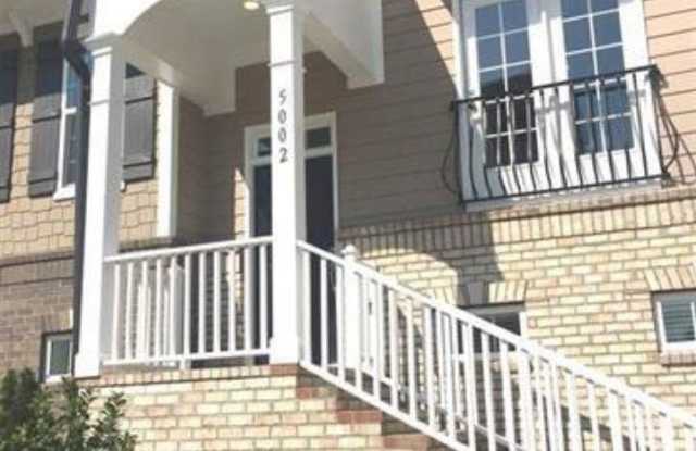 5002 Reedybrook Crossing Gallery 2