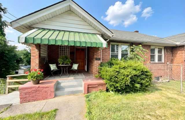 3 Bed/1 Bath Home in Clairton photos photos