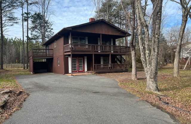 Welcome home!  Sought after Lake of the Woods! photos photos