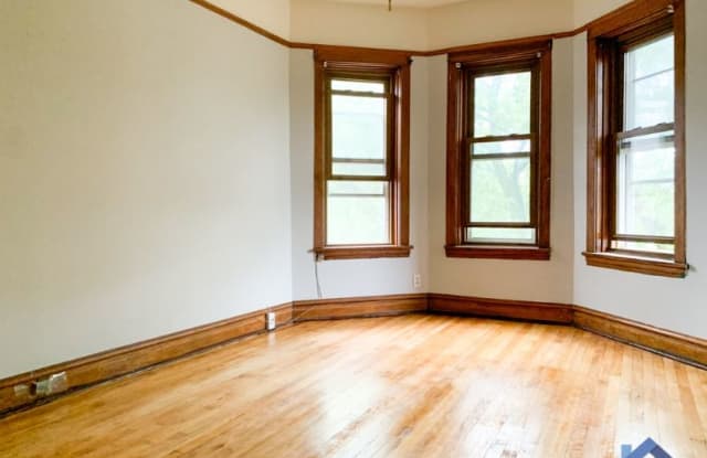 1635 N Honore St - 1635 North Honore Street, Chicago, IL 60622