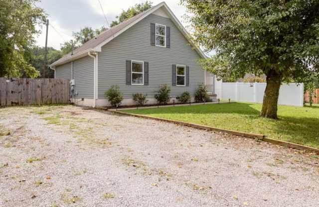 Ideal West Nashville Location! - 604 Basswood Avenue, Nashville, TN 37209