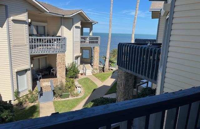 77 Santa Isabel Blvd. photos photos