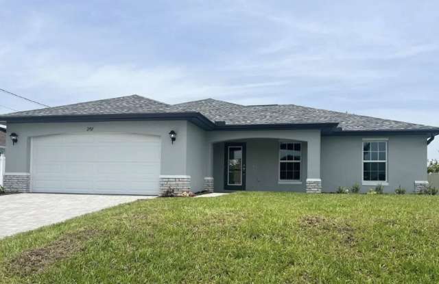 3 Bedroom + Den - 2 Bathroom- NE Cape Coral photos photos