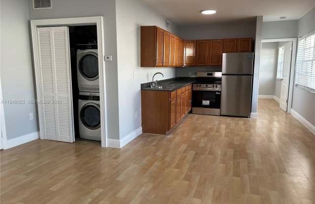 Commodore photos photos