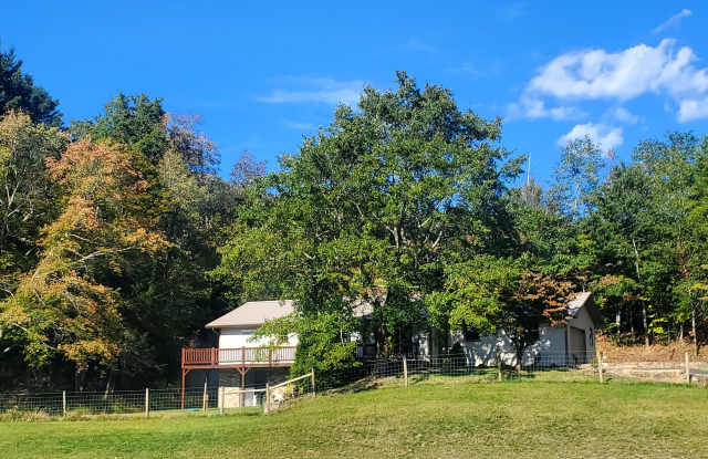 12735 U.S. 221 - 12735 U.S. 221, Ashe County, NC 28626 12735 U.S. 221 - 12735 U.S. 221, Ashe County, NC 28626