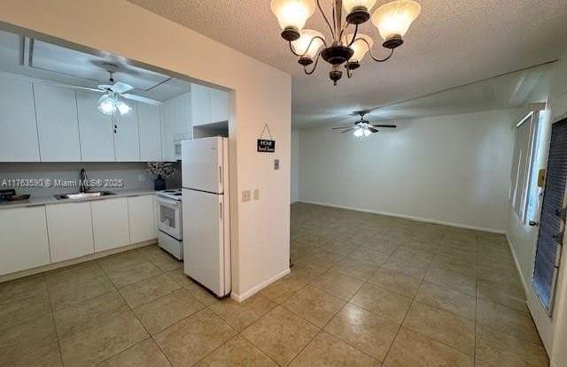 13455 SW 9th Ct photos photos