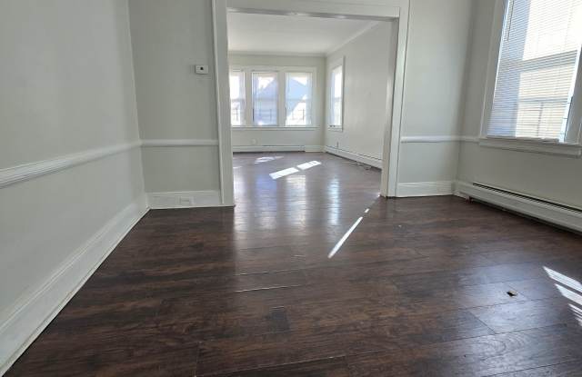 147 Schuyler Avenue - 147 Schuyler Avenue, Newark, NJ 07112