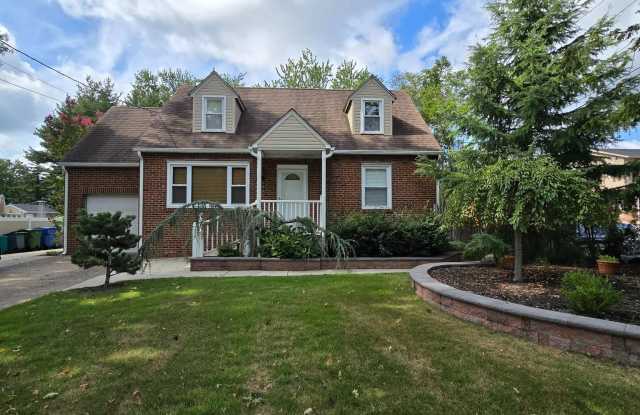 7 E TAMPA AVENUE photos photos
