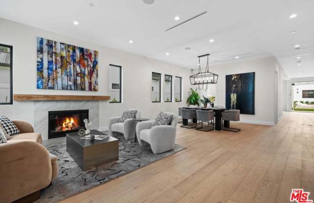 4475 Mammoth Ave photos photos