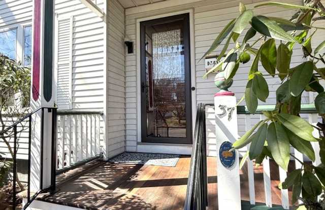 Tranquility on Oxford photos photos