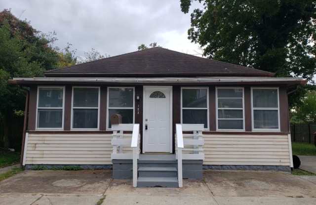 Newly Renovated 4 Bedroom, 1 Bath! Ready for Move-In!!!! - 123 Brighton Avenue, Pleasantville, NJ 08232