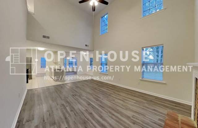 1593 Pinebreeze Drive Gallery 3
