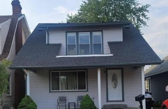 460 KINGS HWY - 460 Kings Highway, Wyandotte, MI 48192