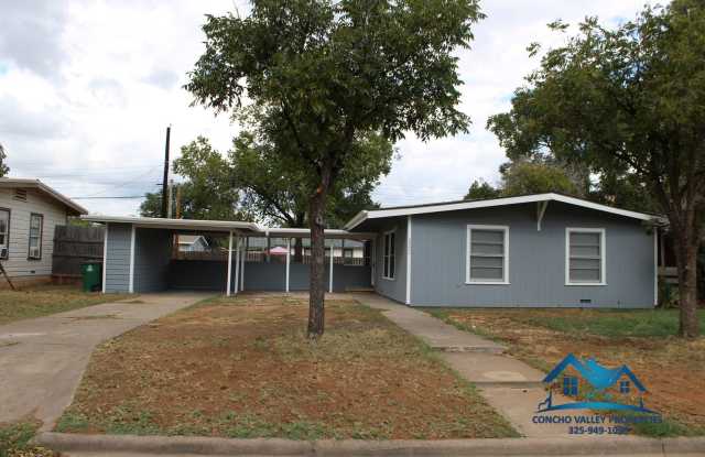 3-Bed, 1-Bath near ASU Gallery 1
