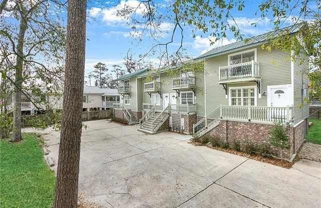 402 COFFEE Street - 402 Coffee Street, Mandeville, LA 70448