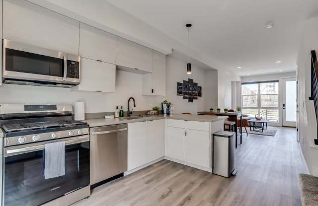 3488 West 12th Avenue photos photos
