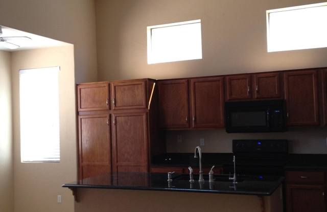 10439 E SALTILLO Drive Gallery 4