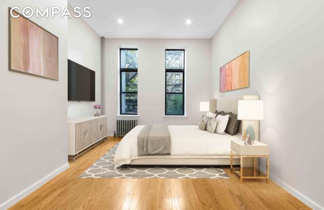 95 Saint Marks Place - 95 Saint Marks Place, New York City, NY 10009