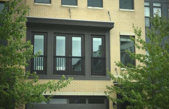 23098 SULLIVANS COVE SQUARE - 23098 Sullivans Cove Square, Brambleton, VA 20148