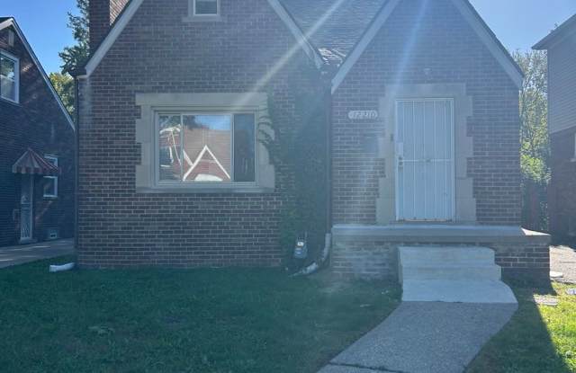 12210 Whitehill Gallery 1