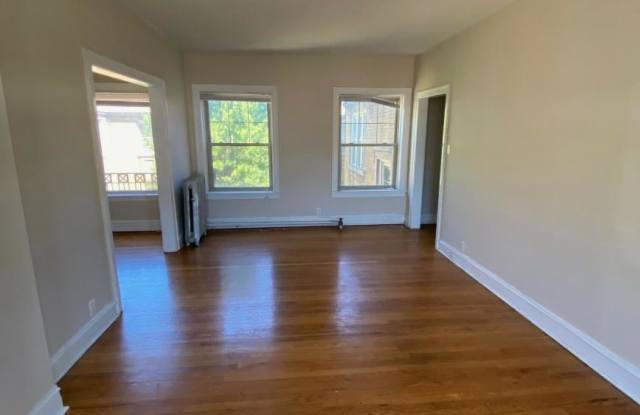 830 Reba Pl. Gallery 4