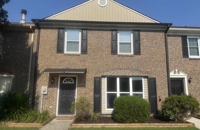 2210 Westbury Court SW Gallery 1