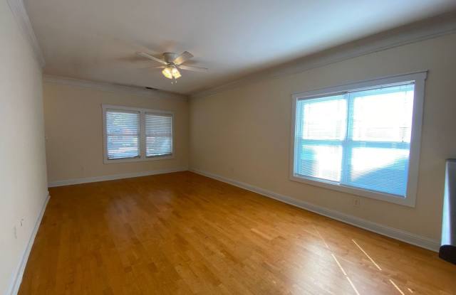 PRE-LEASING FOR AUGUST 6TH 2027! Gallery 3