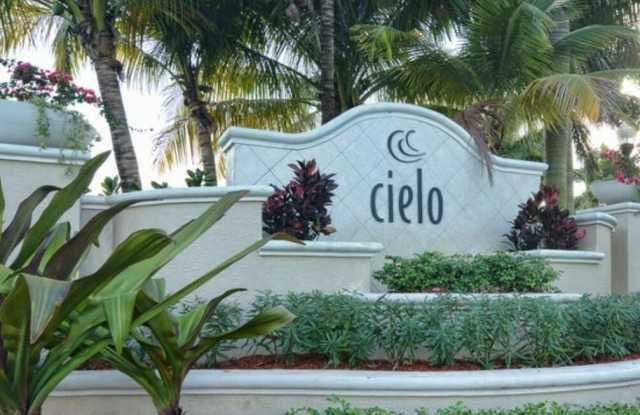 5021 VINE CLIFF Way W Gallery 4