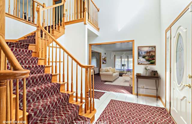 5031 Golf Road Gallery 2