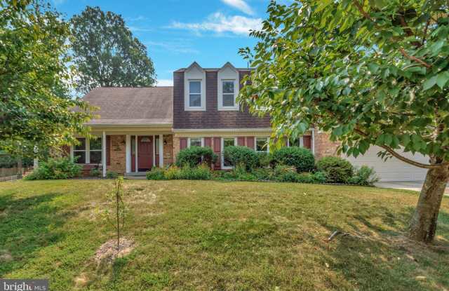 4609 DEMING AVENUE - 4609 Deming Avenue, Lincolnia, VA 22312