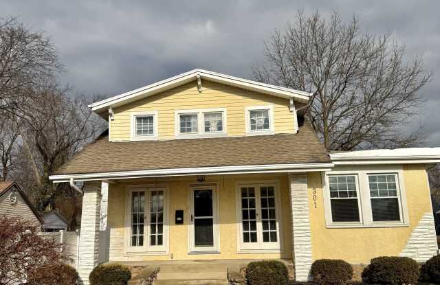 301 West Dorothy Lane - 301 West Dorothy Lane, Kettering, OH 45419