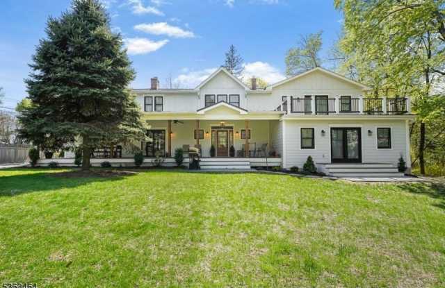 114 Eagle Rock Ave photos photos