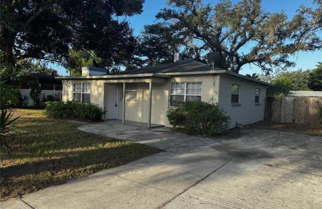3808 N 54TH STREET - 3808 North 54th Street, Tampa, FL 33619