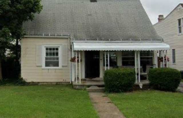 2954 South Avenue photos photos