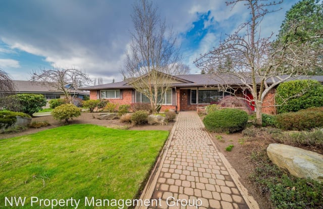 4917 65th Street NE - 4917 65th Street Northeast, Marysville, WA 98270