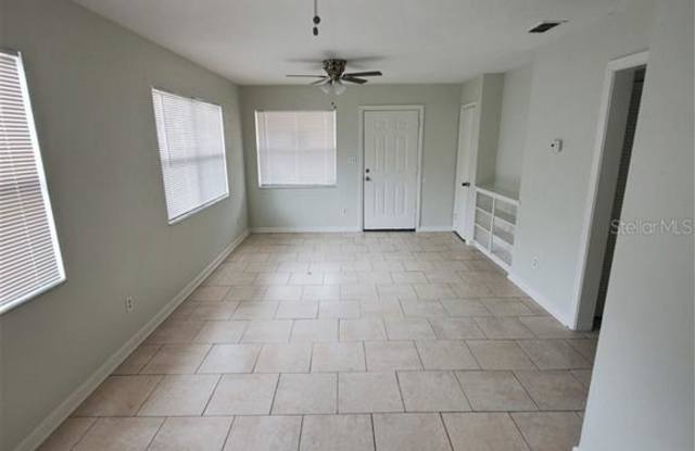 4758 10TH AVENUE S Gallery 3
