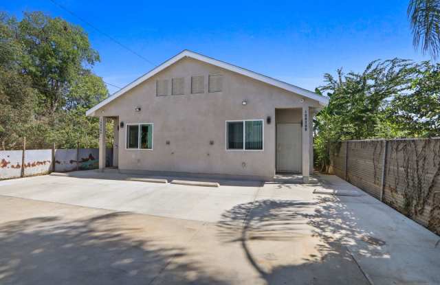 Carmenita Rd 10838 Gallery 3