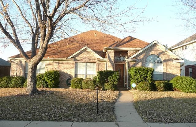 10900 Robincreek Lane - 10900 Robincreek Lane, Frisco, TX 75035