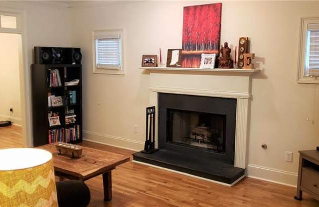 960 Gresham Avenue SE Gallery 2