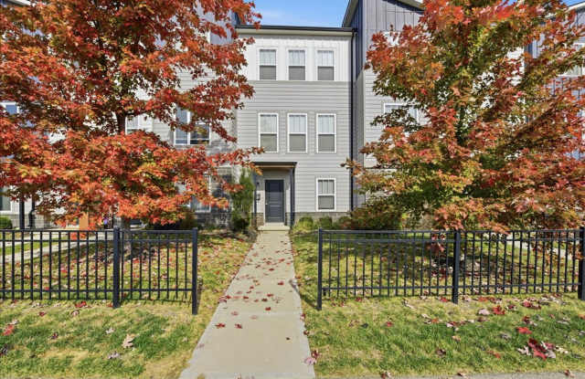 2948 W New York St - $1940.00/mo. Gallery 1