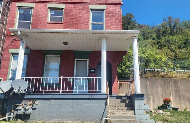 532 Middle Avenue - 1 - 532 Middle Avenue, Wilmerding, PA 15148