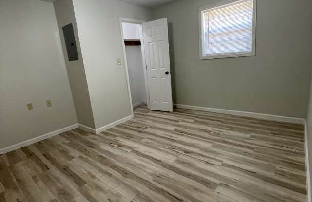 204 N 16th Ave photos photos