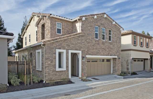 387 School Ct - 387 School Ct, Los Gatos, CA 95032