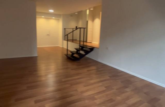 816 N Dearborn photos photos