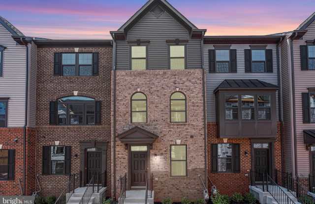 13945 AIRFOIL Road - 13945 Airfoil Road, Floris, VA 20171