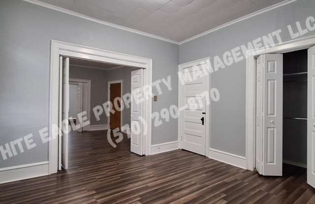 836 N Main Avenue photos photos