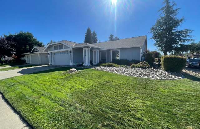 8116 Darien Cir - Sacramento 95828 Gallery 1