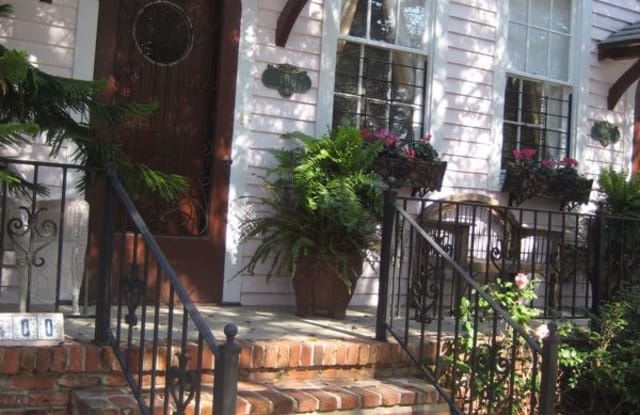 400 Millaudon St - 400 Millaudon Street, New Orleans, LA 70118