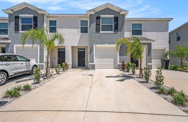 352 MANGROVE SHADE CIRCLE photos photos